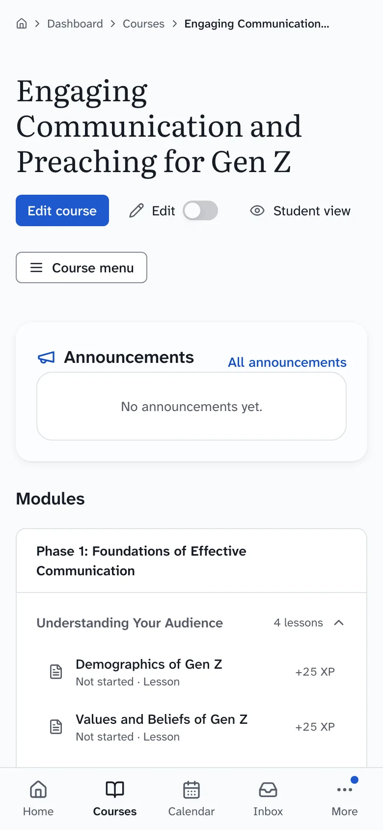 A course home in Drivia Learn, with the course title, Edit course and Student view controls, its tabs and its modules.